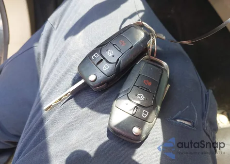 2015 Ford Fusion Se из США, поврежденный, VIN 1FA6P0HD8F5119963